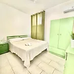 Апартаменти La Perla Di Bordonaro Чефалу